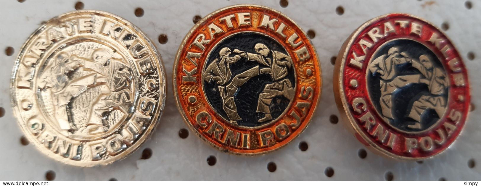 Karate Club Crni Pojas Black Belt  YUgoslavia Vintage Pins - Judo