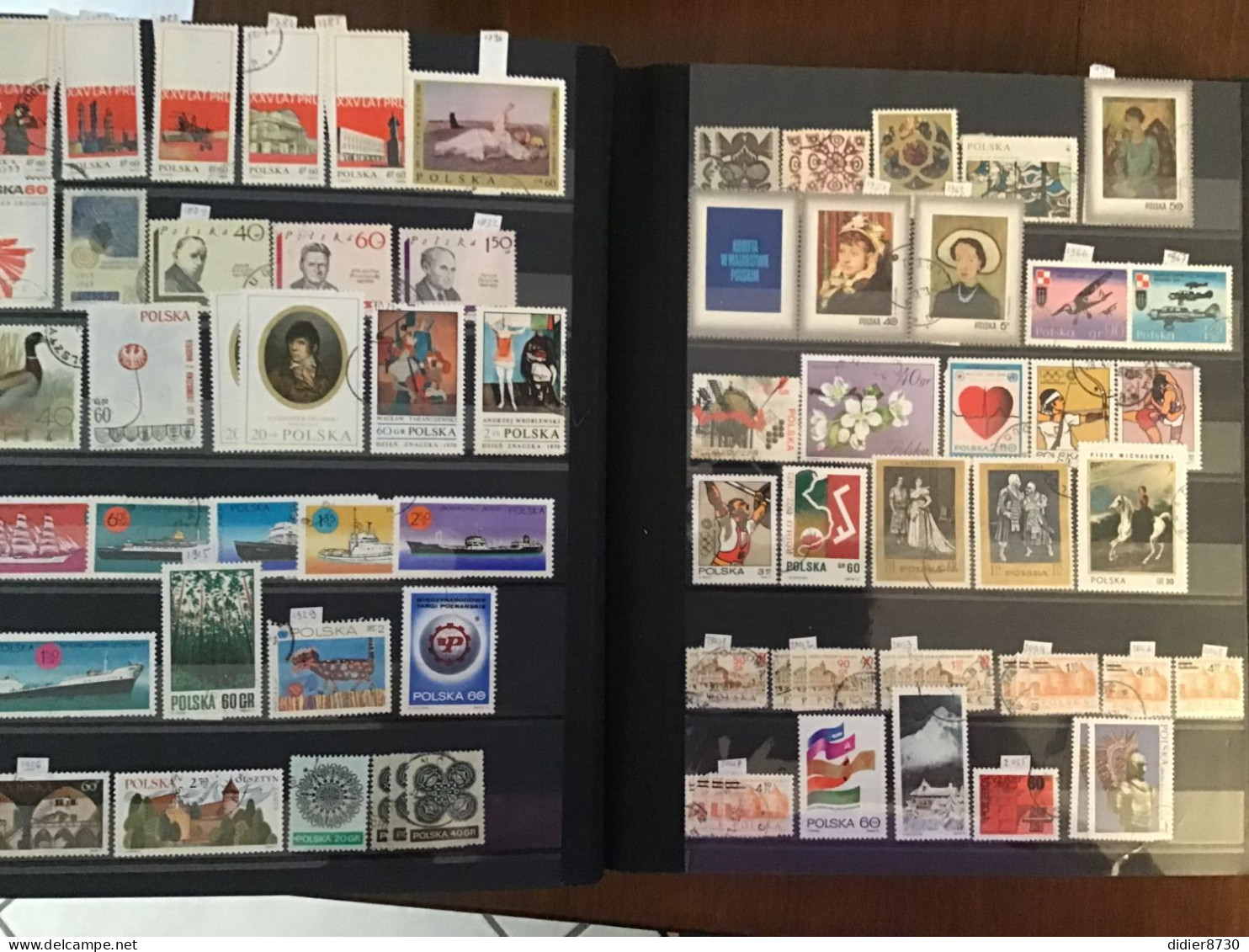 COLLECTION  +1250 TIMBRES et BLOCS OBLITERES POLOGNE