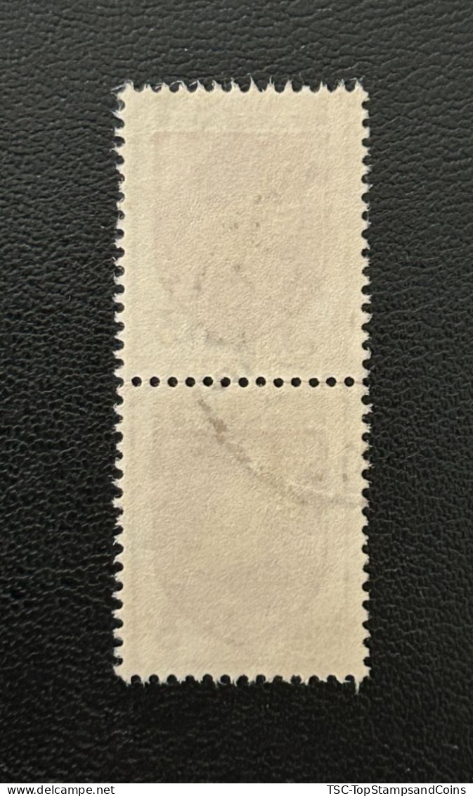 FRA1004Ux2v1 - Armoiries De Provinces (VII) - Aunis - Pair Of 3 F Used Stamps - 1954 - France YT 1004 - 1941-66 Armoiries Et Blasons