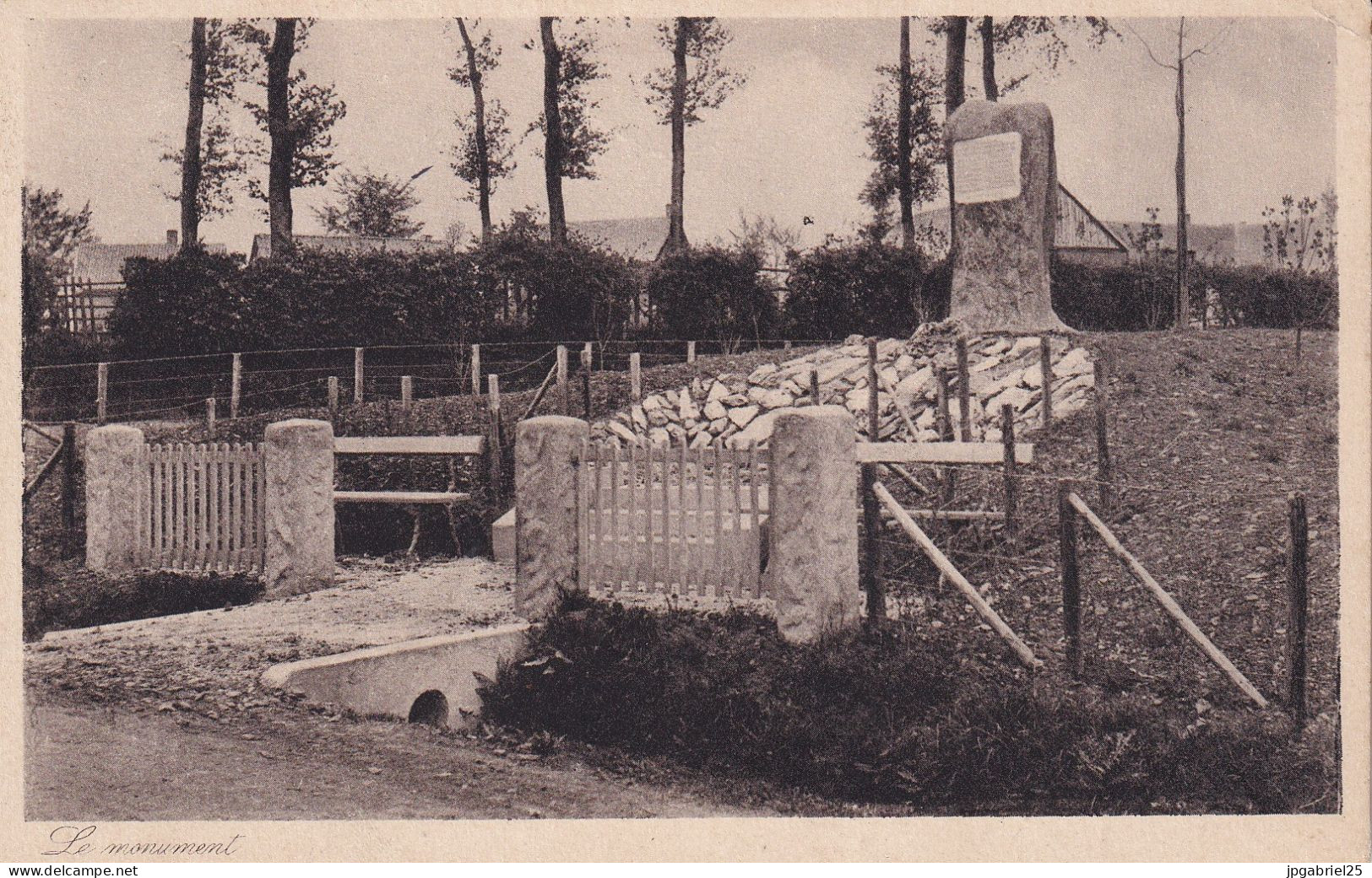 Elsenborn Le Monument - Elsenborn (camp)