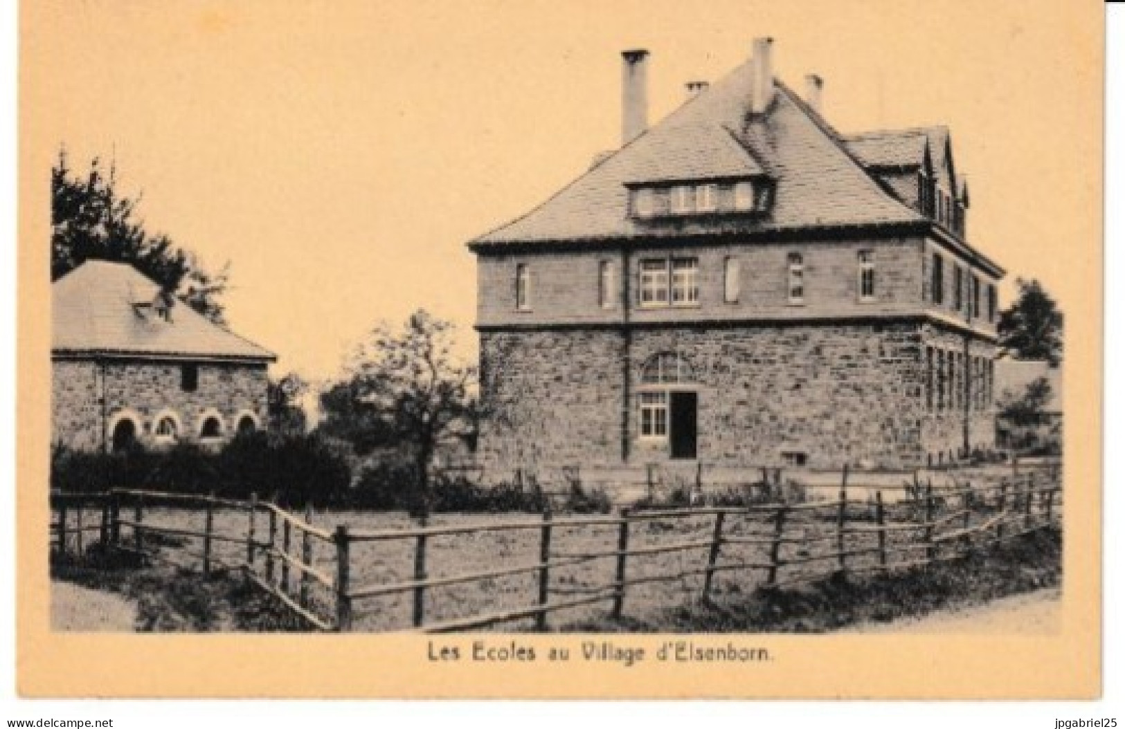 Elsenborn Les Ecoles Au Village - Elsenborn (camp)