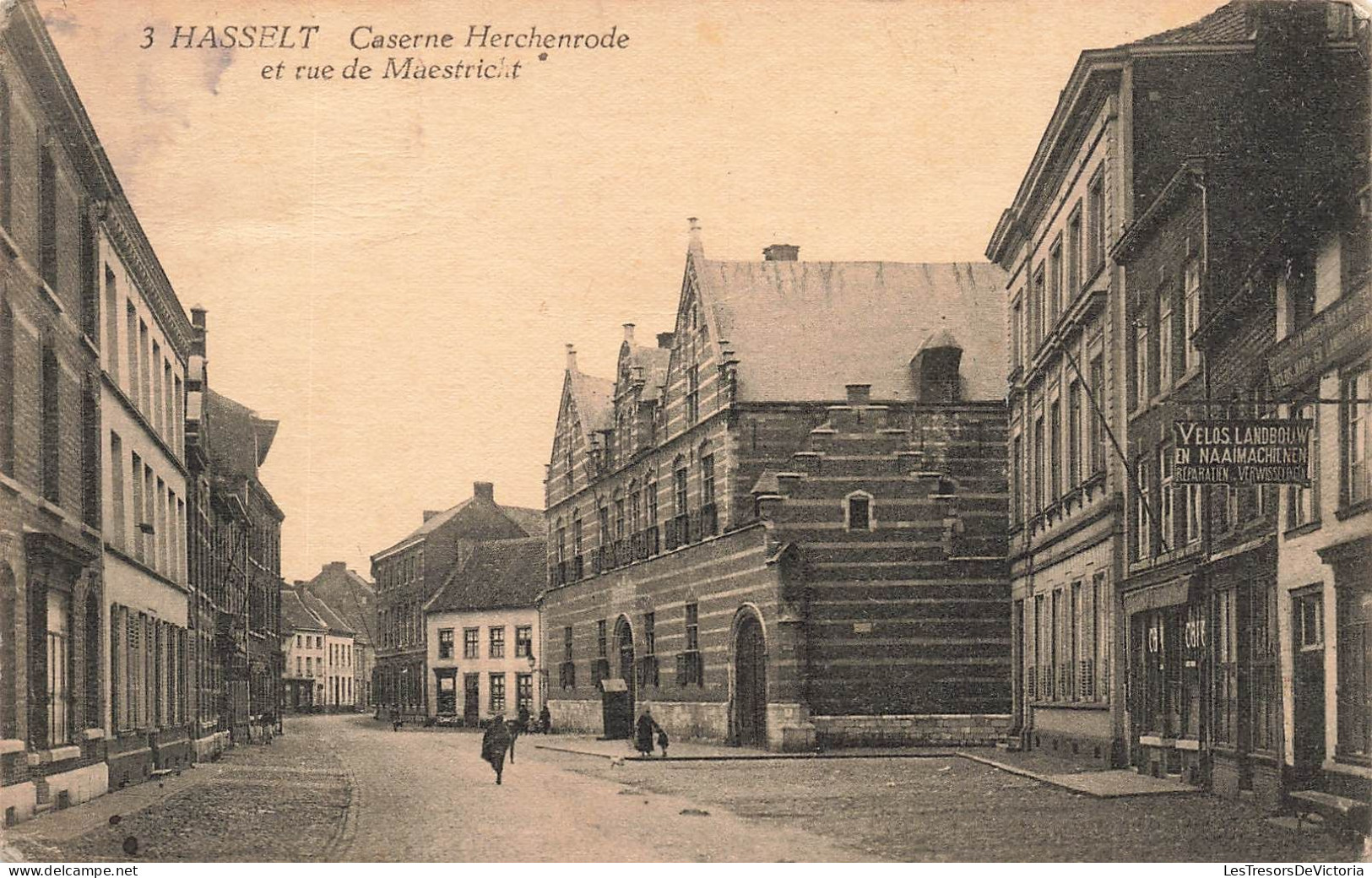 BELGIQUE - Hasselt - Caserne Herchenrode Et Rue De Maestricht - Carte Postale Ancienne - Hasselt