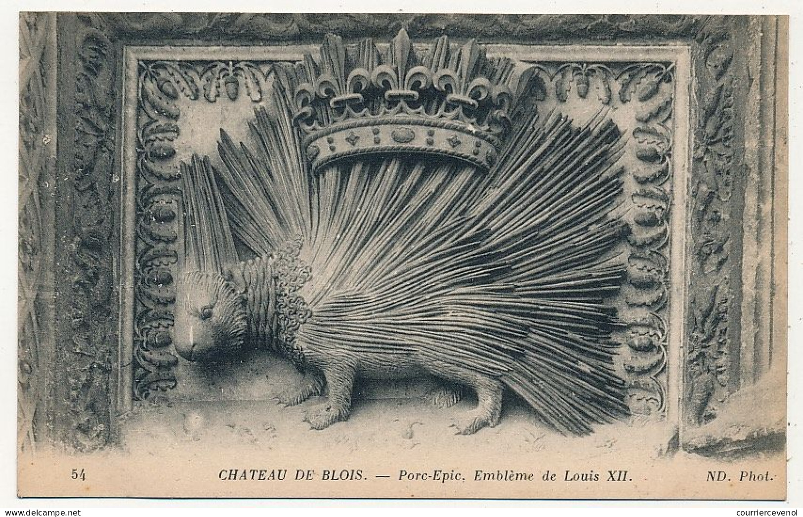 4 CPA -  BLOIS (Loir Et Cher) - Statue De Louis XI, Porc-épic, Salamandre à Tête De Chien, Le Cygne - Blois