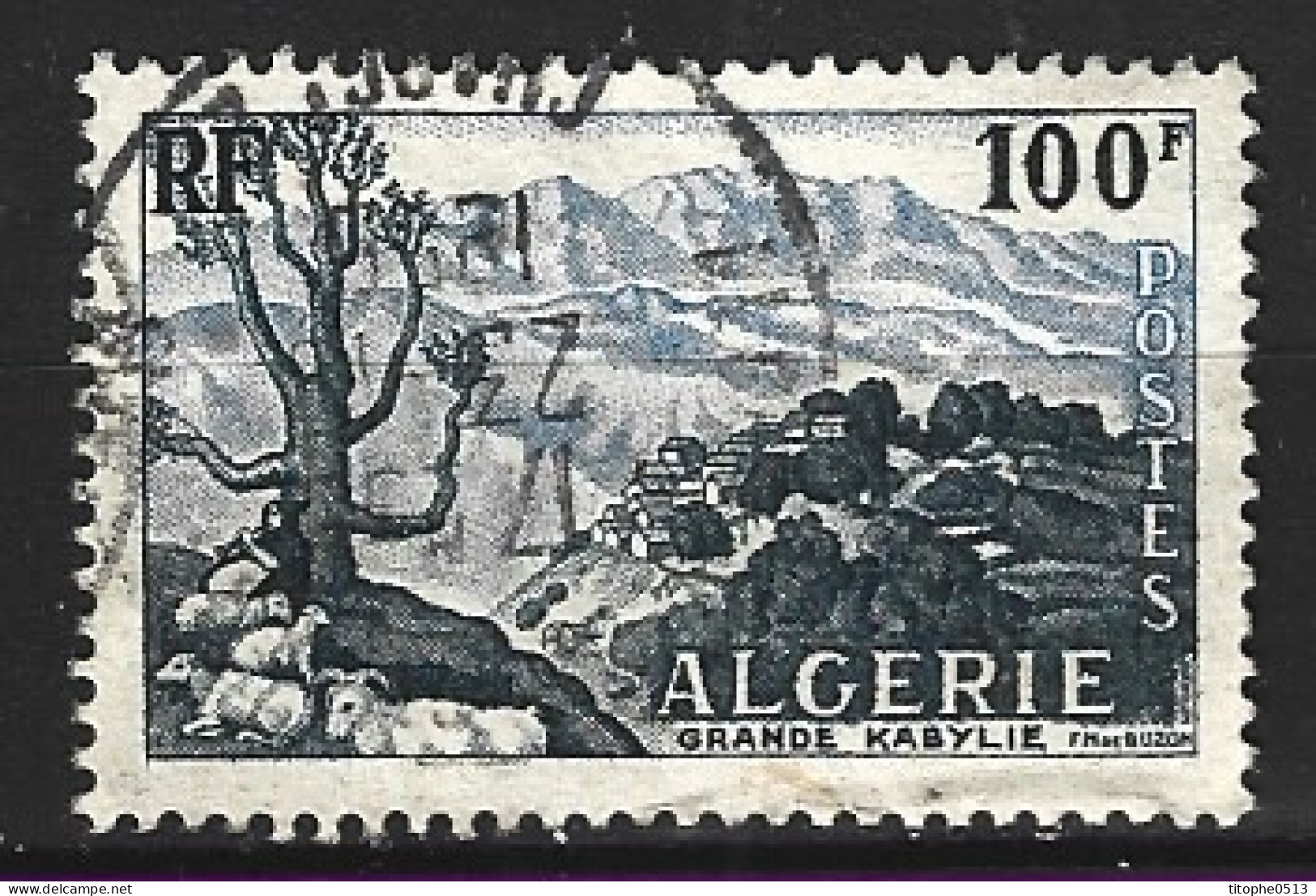 ALGERIE. N°331 Oblitéré De 1955. Paysage De Grande Kabylie. - Gebraucht