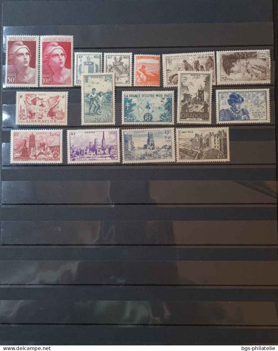 France Timbres Neufs **(sans Charnières) Année 1945. - 1940-1949