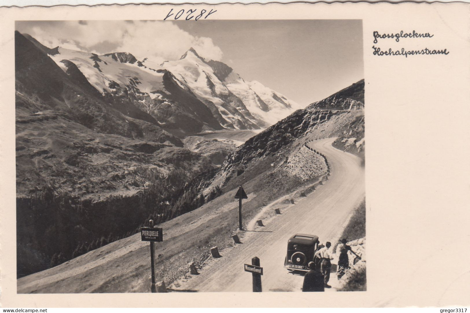 D9492) GROSSGLOCKNER Hochalpenstarße - 2 Personen Neben AUTO An Straße - Alte FOTO AK TOP ! - Heiligenblut