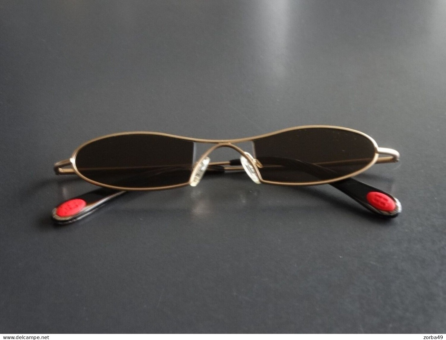 BUGATTI Lunettes De Soleil  Forme Calandre - Sun Glasses