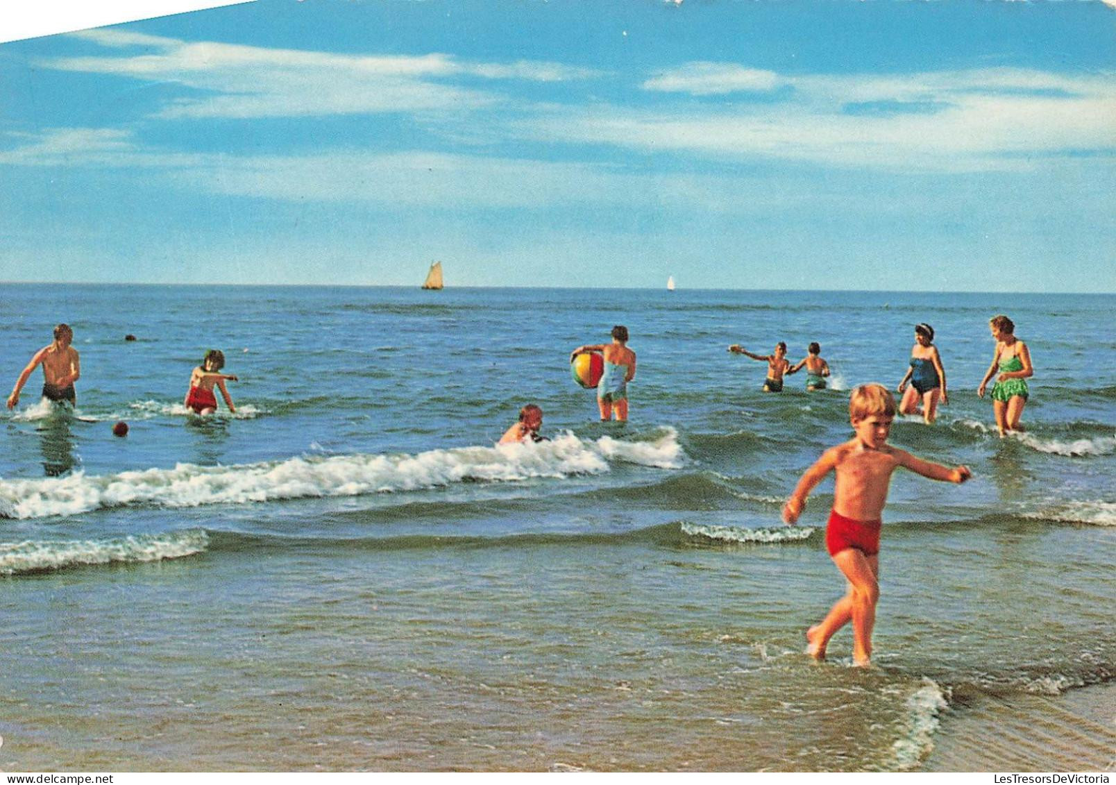 JEUX - Ballon De Plage - La Plage - Animé - Carte Postale Ancienne - Autres & Non Classés