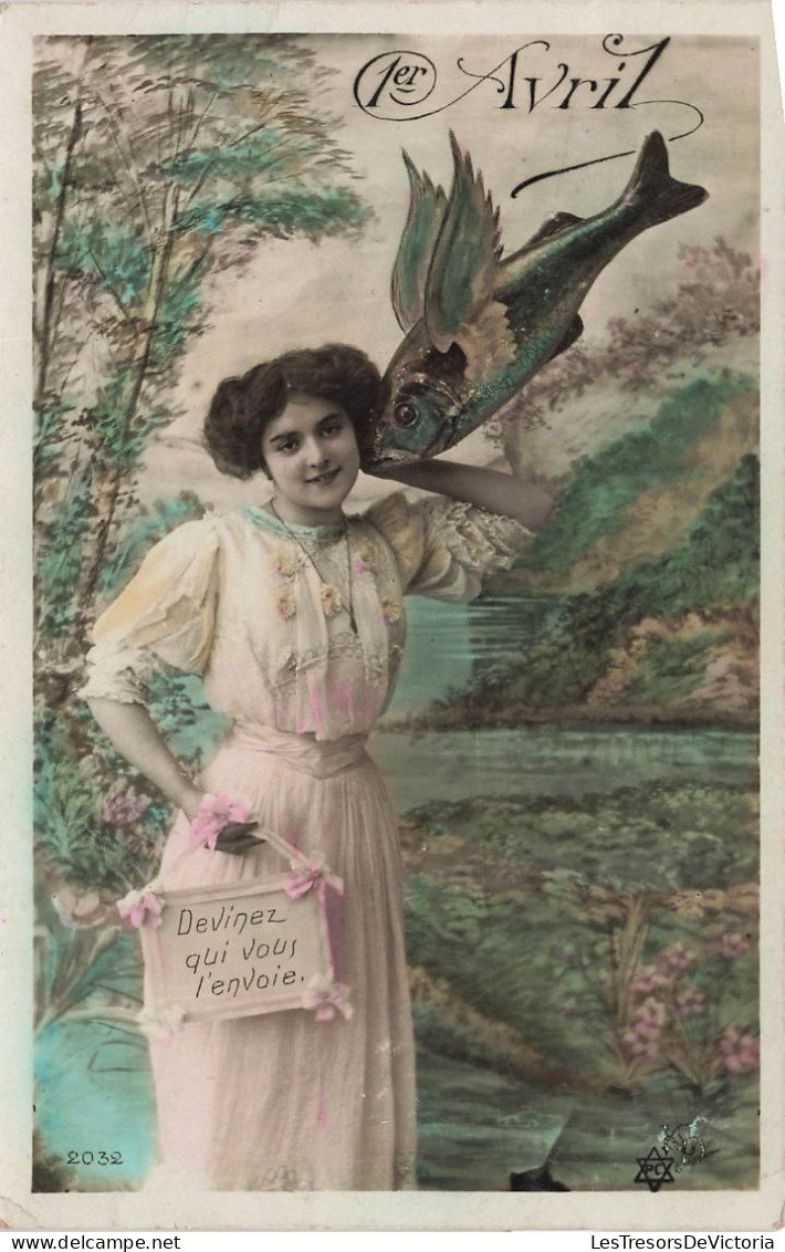 FÊTES - VŒUX - 1er Avril - Poisson D'avril - Une Femme Avec Un Poisson Ailé - Carte Postale Ancienne - Erster April