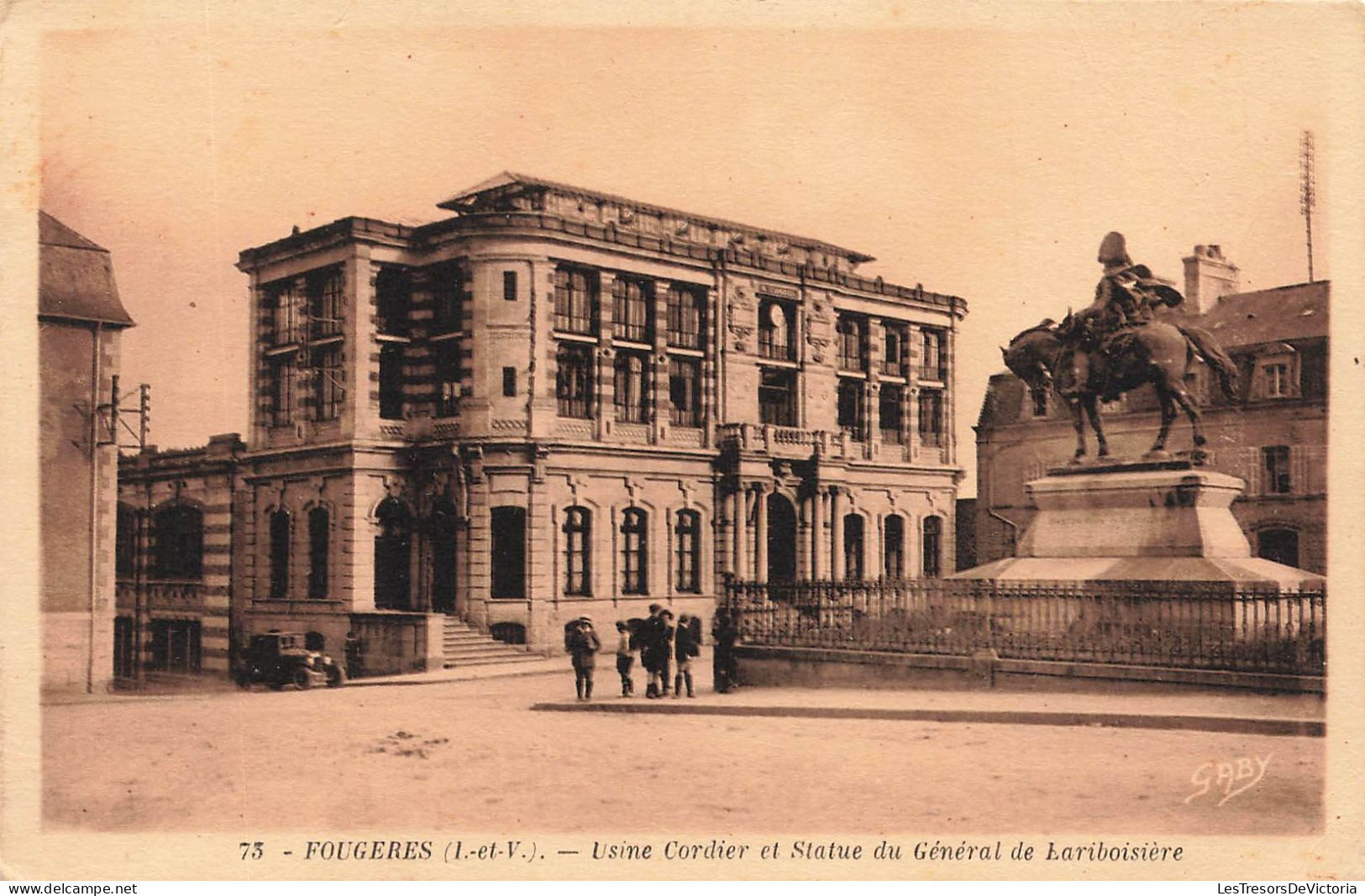 FRANCE - Fougeres - Usine Cordier Et Statue Du Général De Bariboisière - Carte Postale Ancienne - Otros & Sin Clasificación