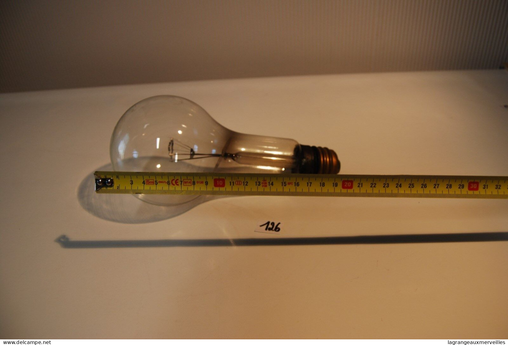 C126 Grosse Ampoule Vintage - Lighting & Lampshades