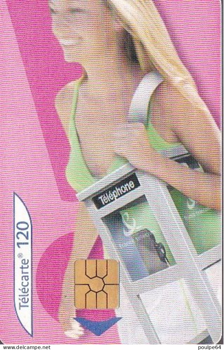 F1323H   07/2004 - CABINE BAGAGE " Femme 1 " - 120 GEM2 - 2004