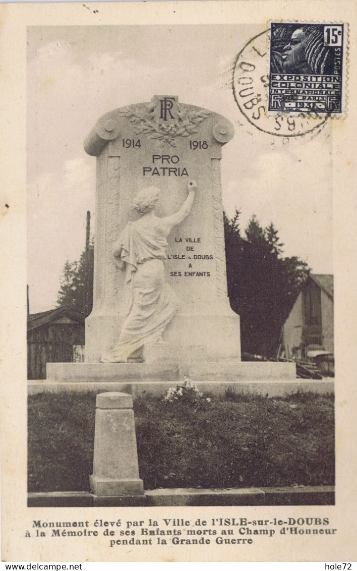 25 - Isle-sur-le-Doubs (Doubs) - Monument En Mémoire Des Enfants Morts Pendant La Grande Guerre - Isle Sur Le Doubs