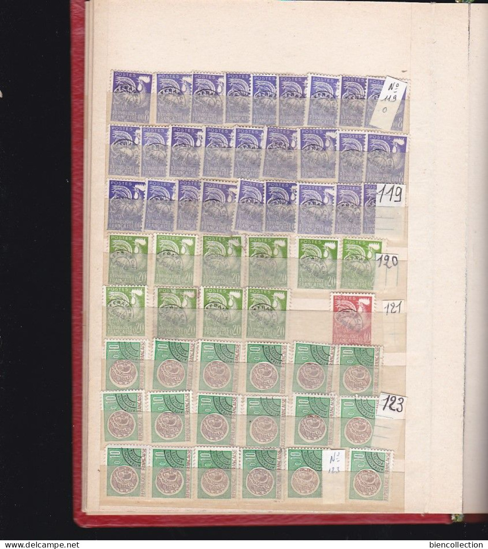 France, 1 petit classeur avec des centaines de timbres préoblitérés quelques timbres neufs**, taxe; franchise militaire