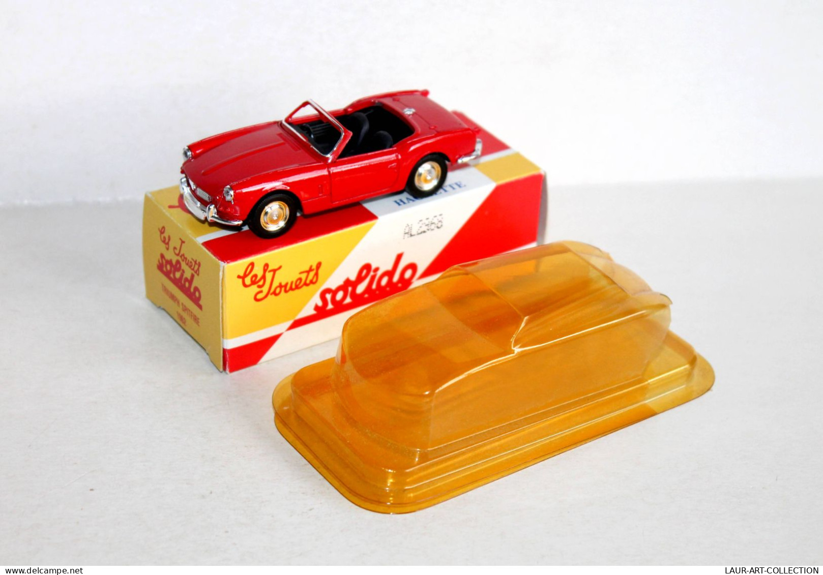 SOLIDO - TRIUMPH SPITFIRE 1962 - MINIATURE 1/43 VOITURE AUTOMOBILE MODELE REDUIT - ANCIEN VEHICULE COLLECTION (2502.76') - Solido