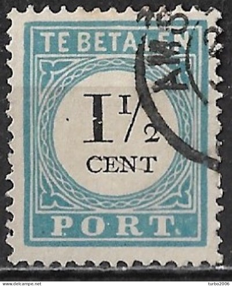 1881-1887 Portzegels Lichtblauw / Zwart Cijfer : 1½ Cent NVPH  P 4 D III Met Breukje In De 1 En Kras Door Cent - Postage Due