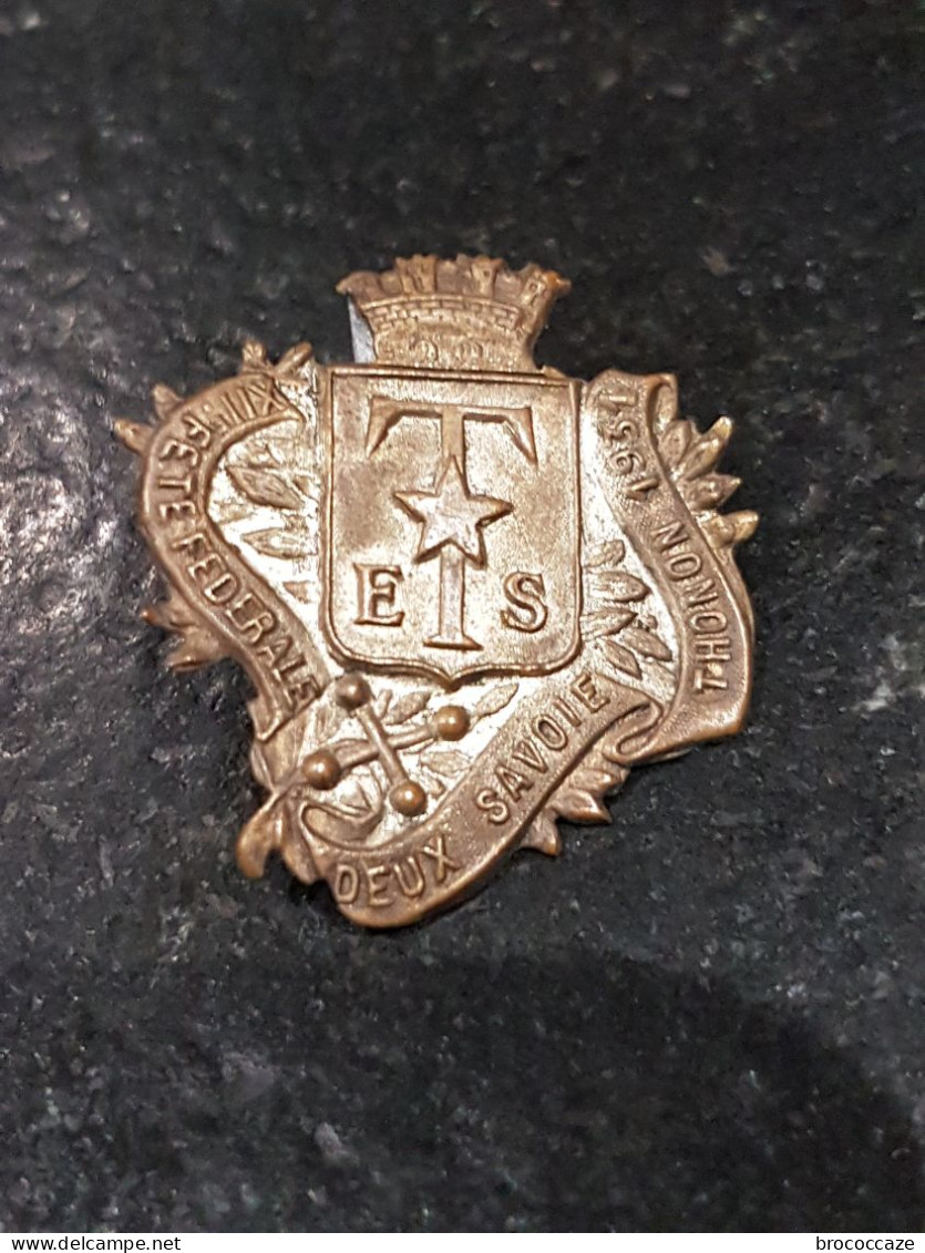 Médaille - France - 1931 - XIIeme Fete Federale Deux Savoie - Thonon - Couronne Détachée - France
