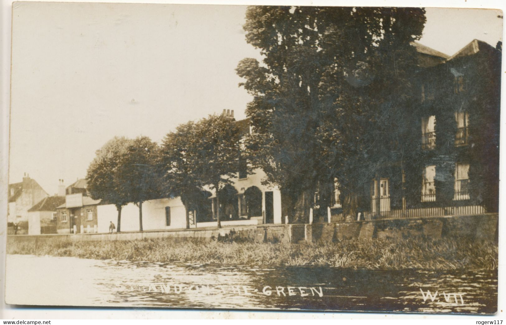 Strand On The Green, Chiswick / Kew, RP Postcard - Middlesex