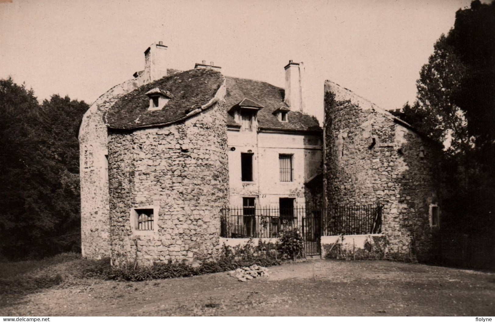 Bouffémont - Le Château De La Chasse - Bouffémont