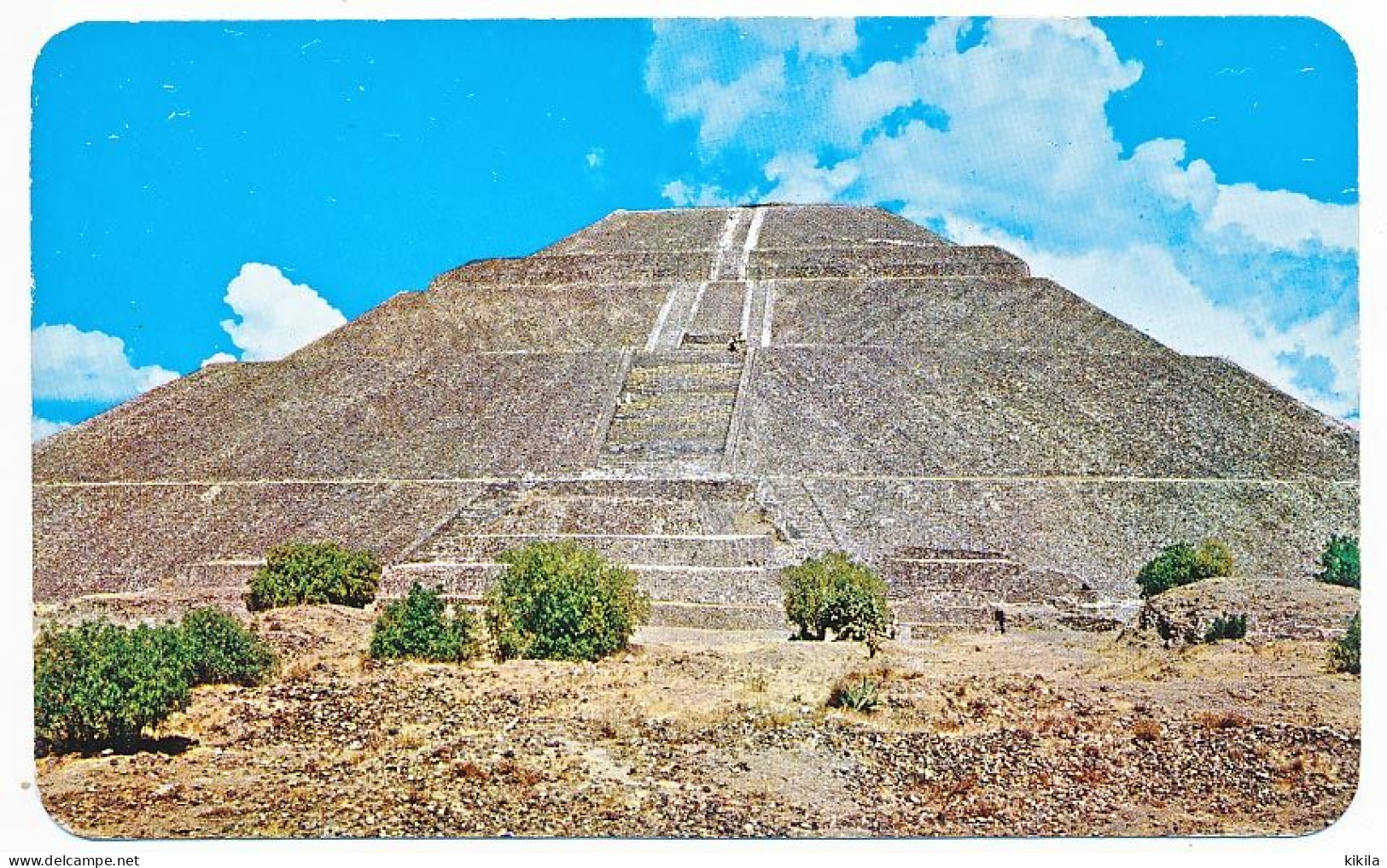CPSM / CPM 8.5 X 14 Mexique (19) San Juan Terotihacan  Pyramide Du Soleil 200 M De Base Et 40 M De Haut - Mexique