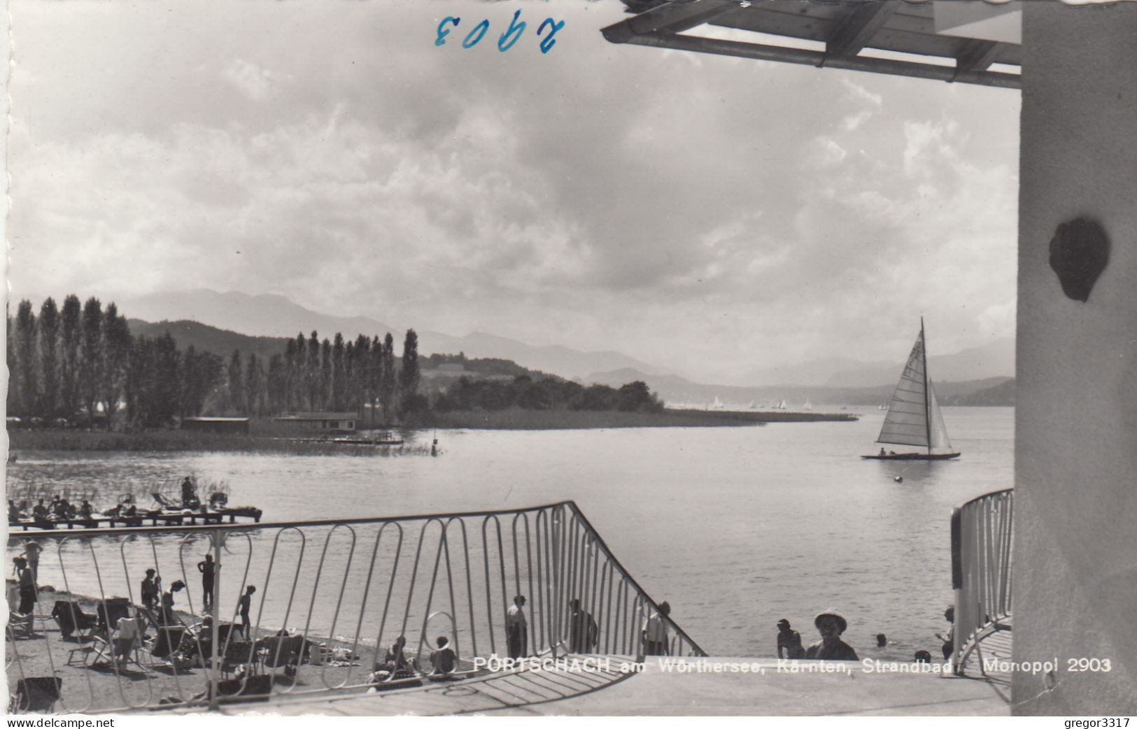 D9648) PÖRTSCHACH Am WÖRTHERSEE - Kärnten - Strandbad Mit Segelboot Davor - Alte S/W FOTO AK - Pörtschach