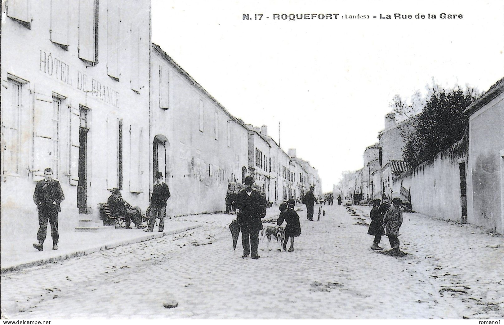 40)  ROQUEFORT  -  La Rue De La Gare - Roquefort