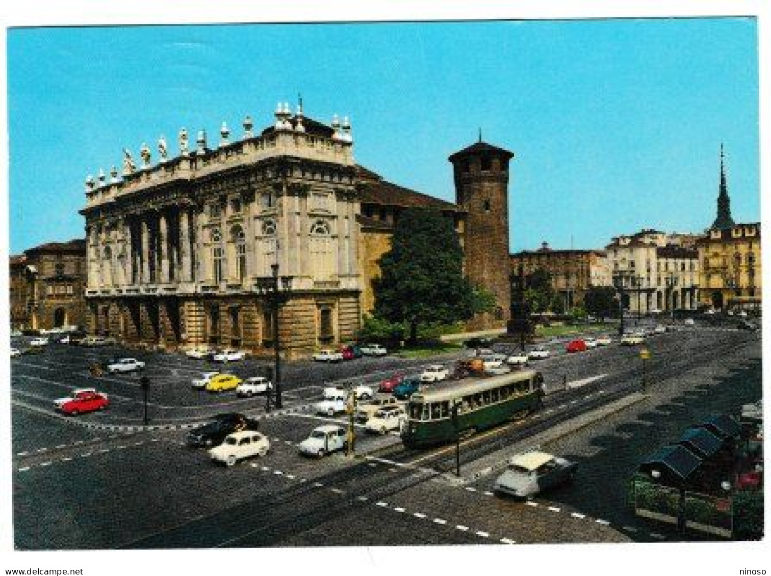 ITALIA CARTOLINA VIAGGIATA NEL GIORNO 24/07/1967 -  TORINO PIAZZA CASTELLO E PALAZZO MADAMA - Palazzo Madama