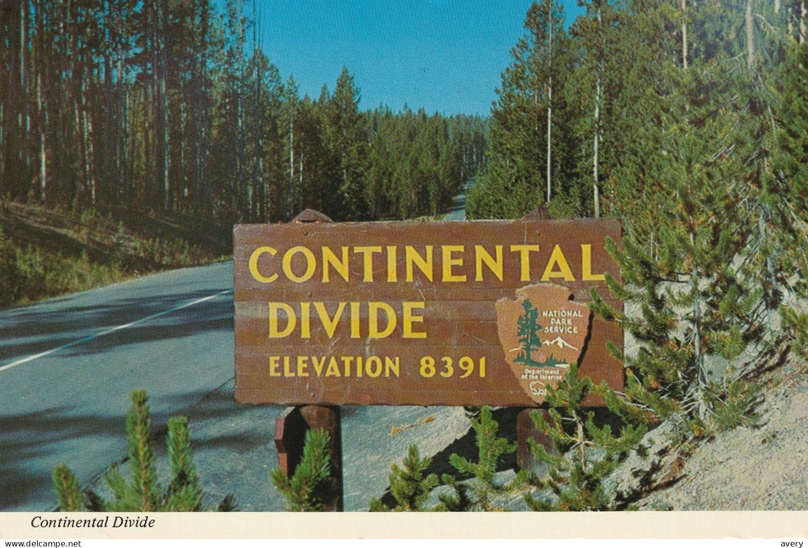 Continental Divide In Yellowstone National Park, Wyoming  Divide Occursalong Rugged Rocky Mountain Chain - Yellowstone