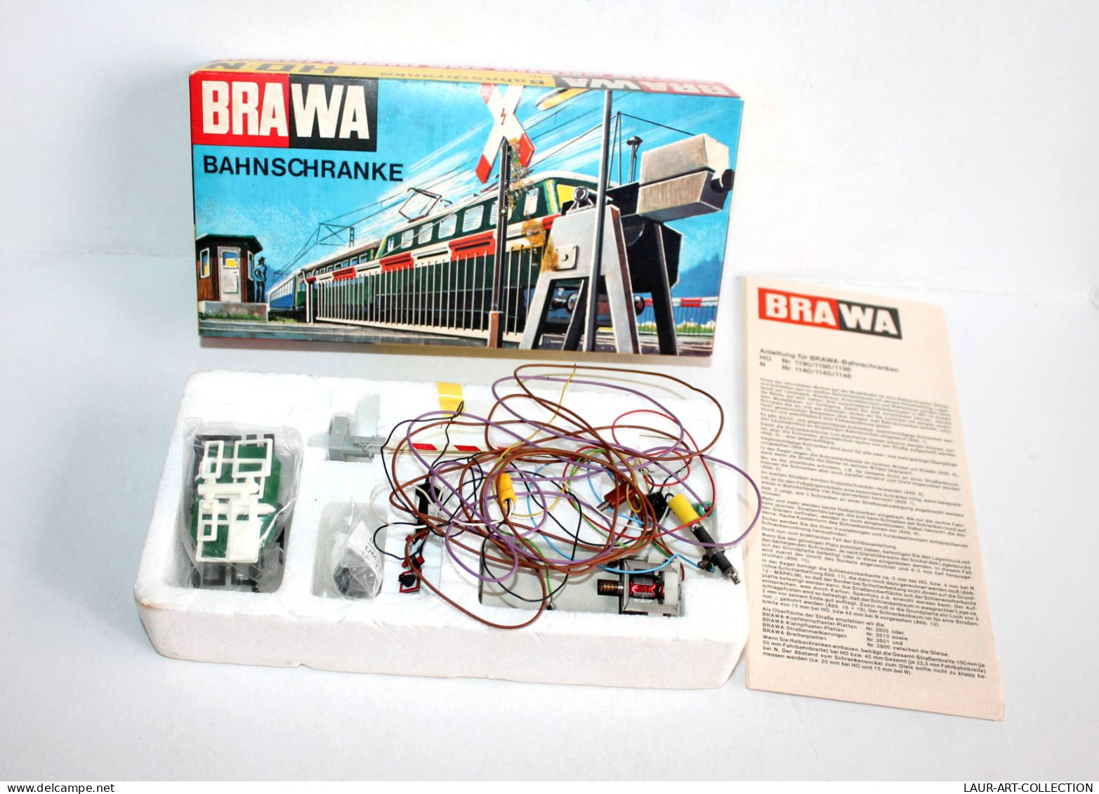 BRAWA N°1195 BARRIERE, PASSAGE A NIVEAU, SIGNAUX ELECTRIQUE, BAHNSCHRANKE HO + N, ANCIEN MODÉLISME FERROVIAIRE (1712.190 - Eletric Supplies And Equipment