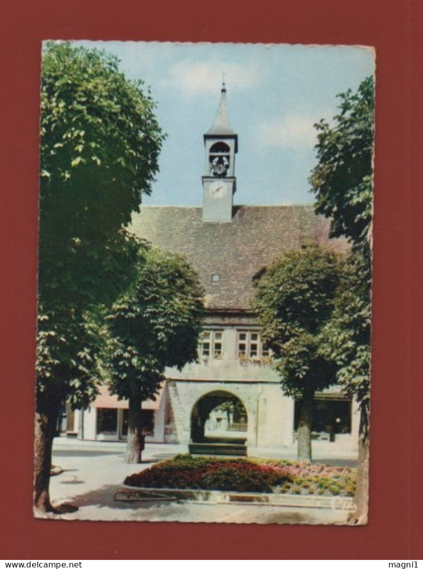 MONTBELIARD - Le Pavillon Central Du Bâtiment Des Halles - Sochaux