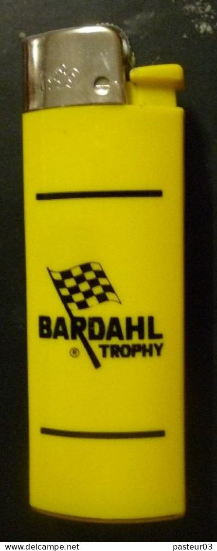 Briquet Marque Bardhal Trophy Huile Et Additifs Pour L'automobile Course à Magny Cours France - Altri & Non Classificati