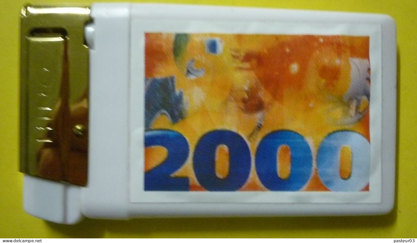 Briquet Extra Plat AD Autodistribution Année 2000 - Andere & Zonder Classificatie