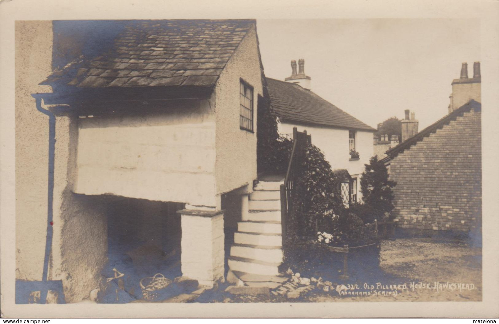 ROYAUME-UNI ANGLETERRE CUMBERLAND/WESTMORLAND HAWKSHEAD OLD PILLARED HOUSE - Hawkshead