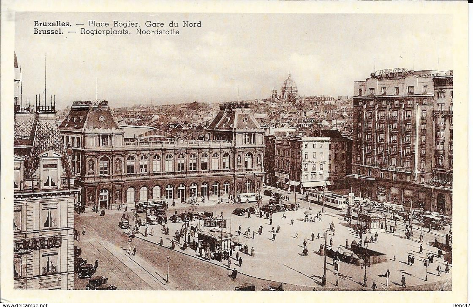 Bruxelles La Gare Du Nord Et Place Rogier  Pas Envoyé - Chemins De Fer, Gares