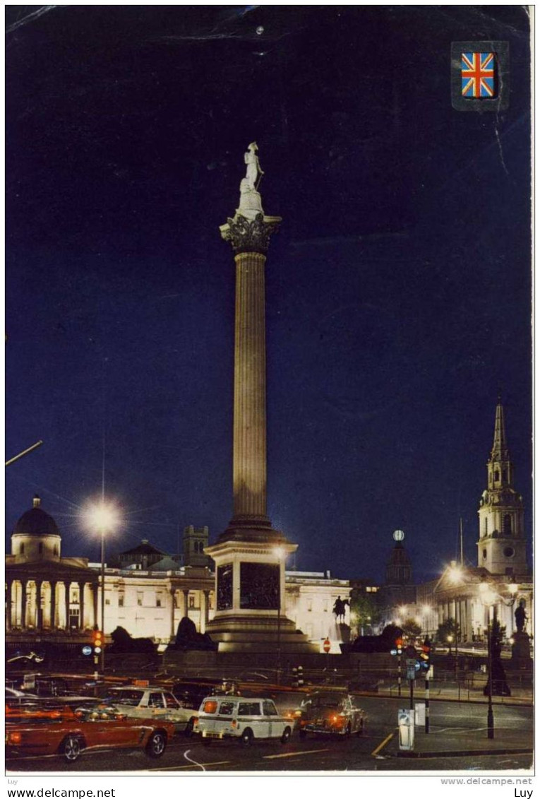 ENGLAND - LONDON - Nelson's Column And Trafalgar Square By Night (  Air Mail, Par Avion) - Trafalgar Square