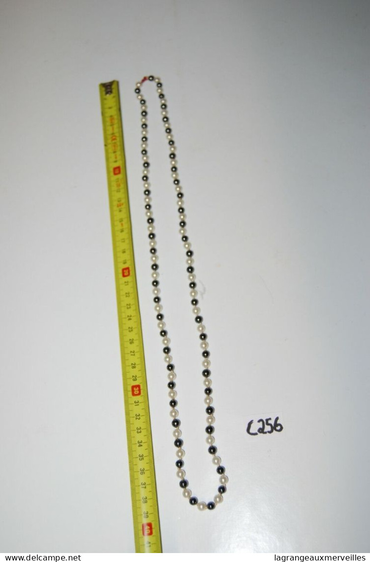 C256 Bijou De Fantaisie - Ancien Collier De Couleur - Necklaces/Chains
