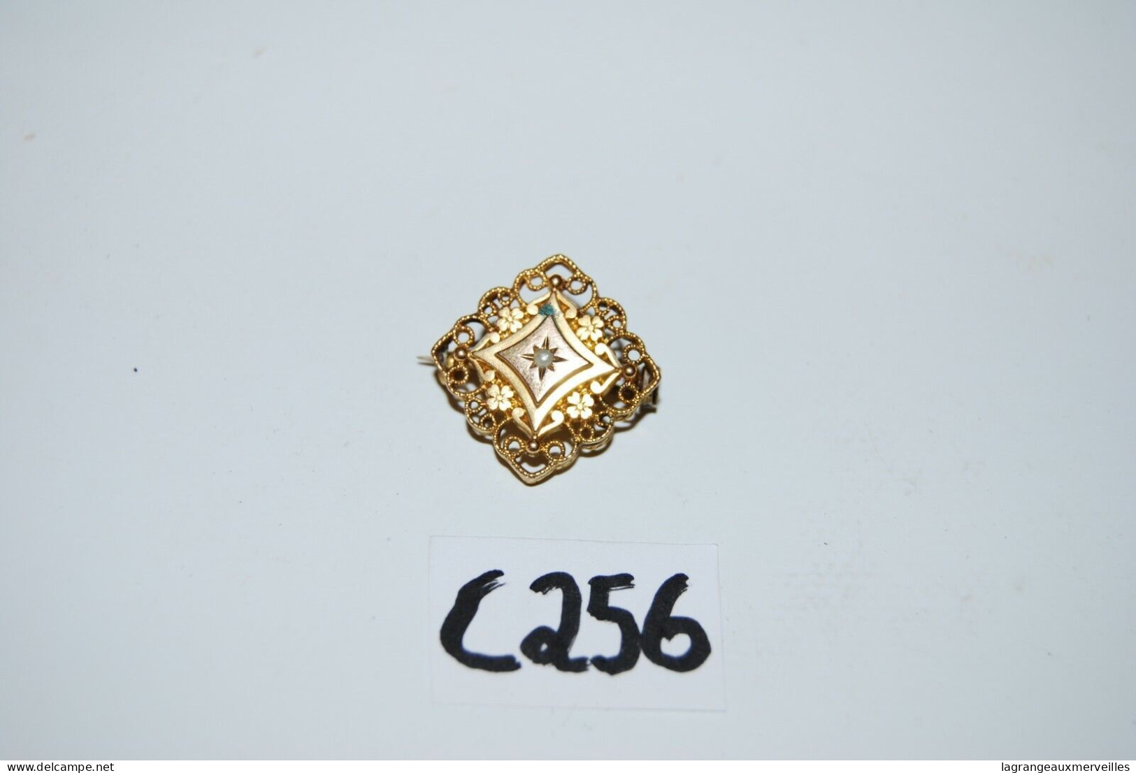 C256 Bijou - Fantaisie - Ancien Pendentif - Old Antic Jewelry - Broche - Hangers