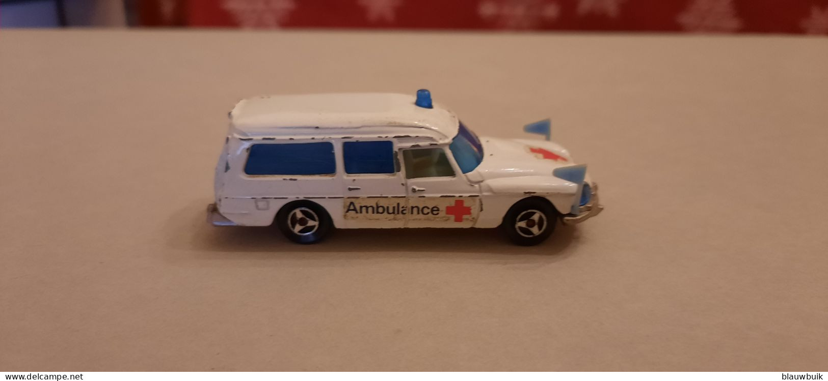 Majorette #206 Citroën DS 21 Ambulance - Majorette