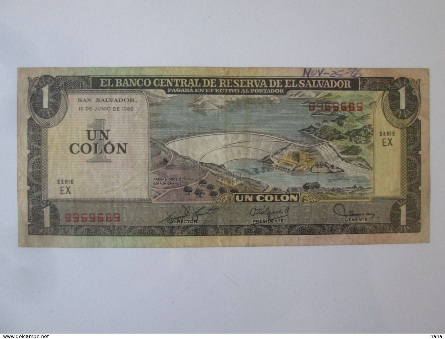 El Salvador 1 Colon 1980 Banknote,see Pictures - El Salvador