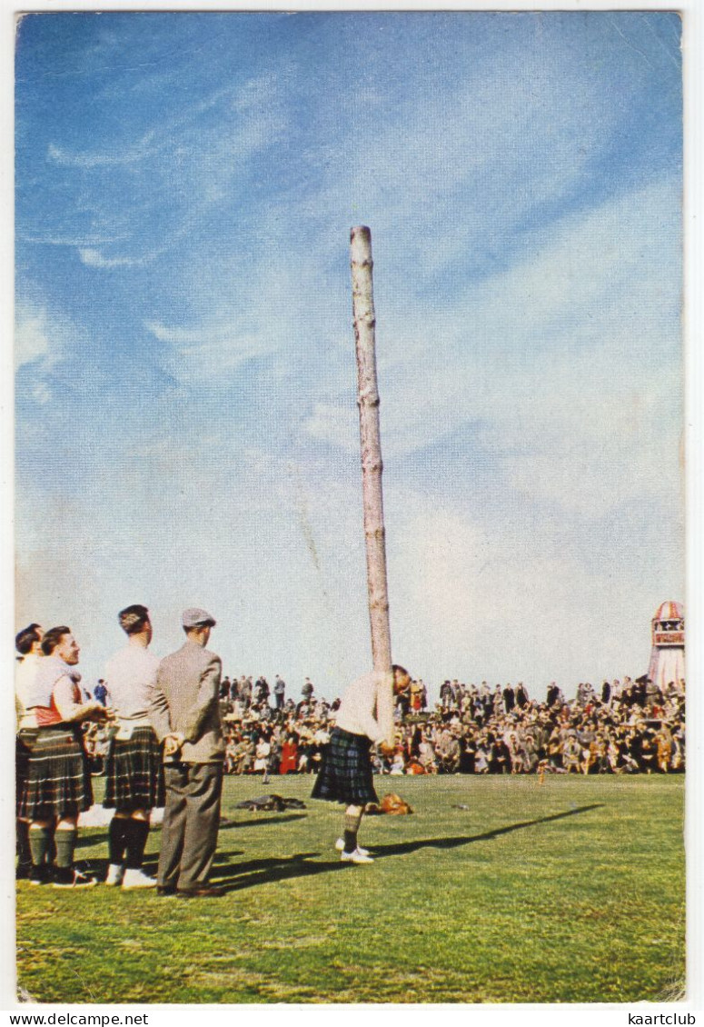 The Scottish Sport 'Tossing The Caber' - Highland Gathering - (Scotland) - 1973 - Inverness-shire