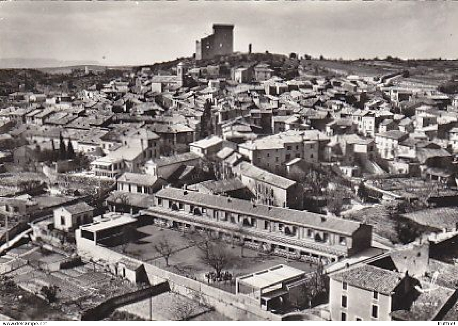 AK 183875 FRANCE - Chateauneuf Du Pape - Chateauneuf Du Pape