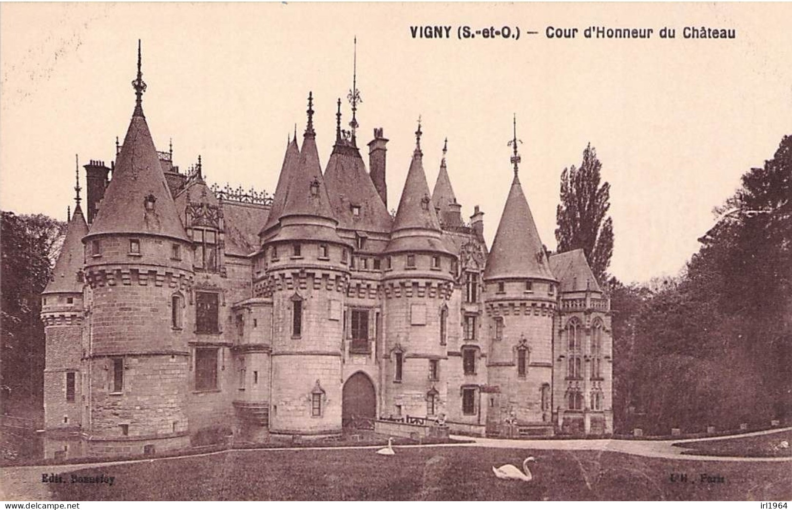 VIGNY COUR D'HONNEUR DU CHATEAU - Vigny