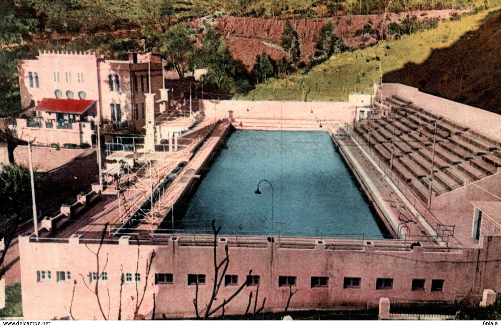 20378 CONSTANTINE   Algérie  La Nouvelle Piscine      (  2 Scans) - Konstantinopel