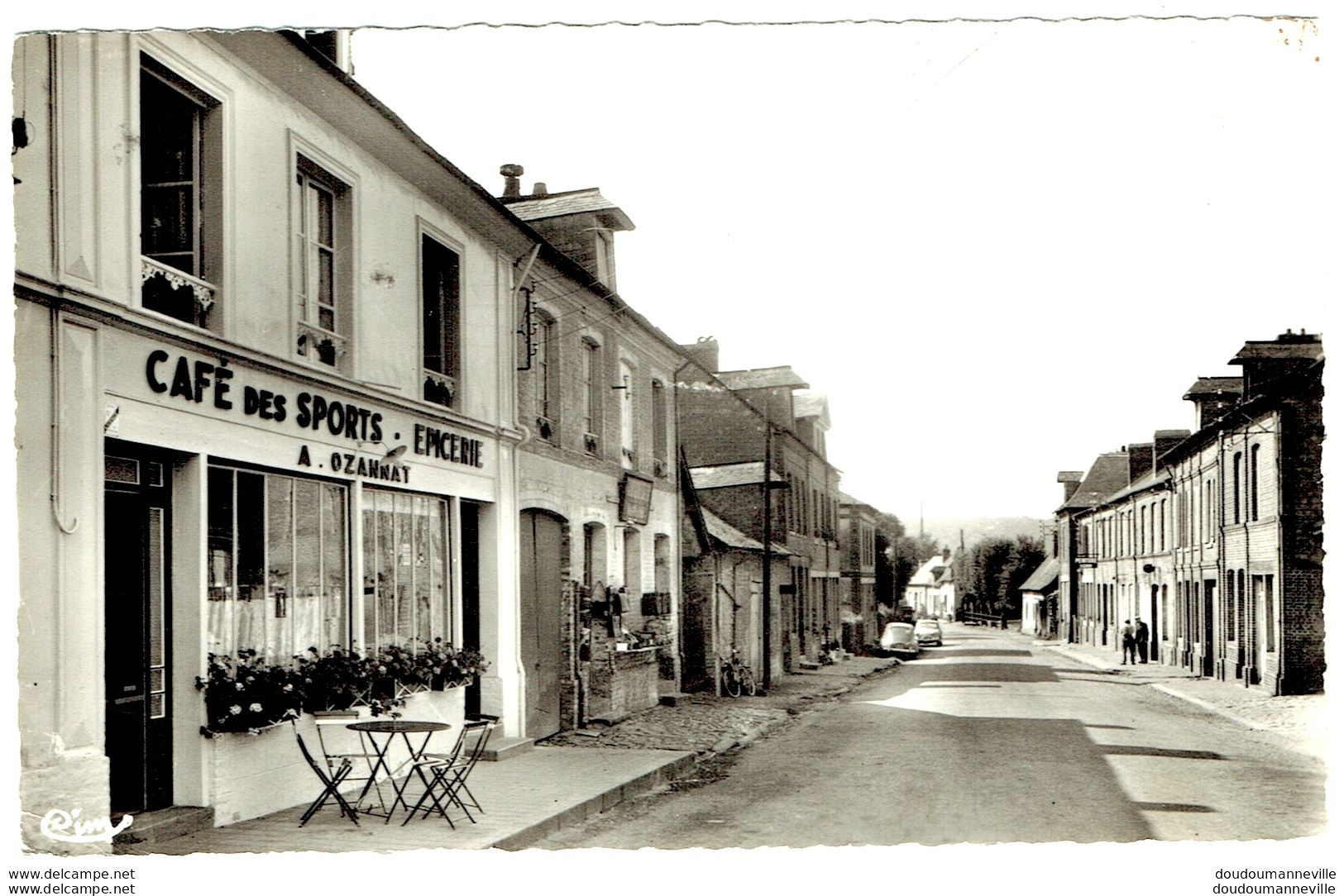 CPA - 76 - BELLENCOMBRE - Epicerie - Café Des Sports A. Ozanna - Neufchâtel En Bray