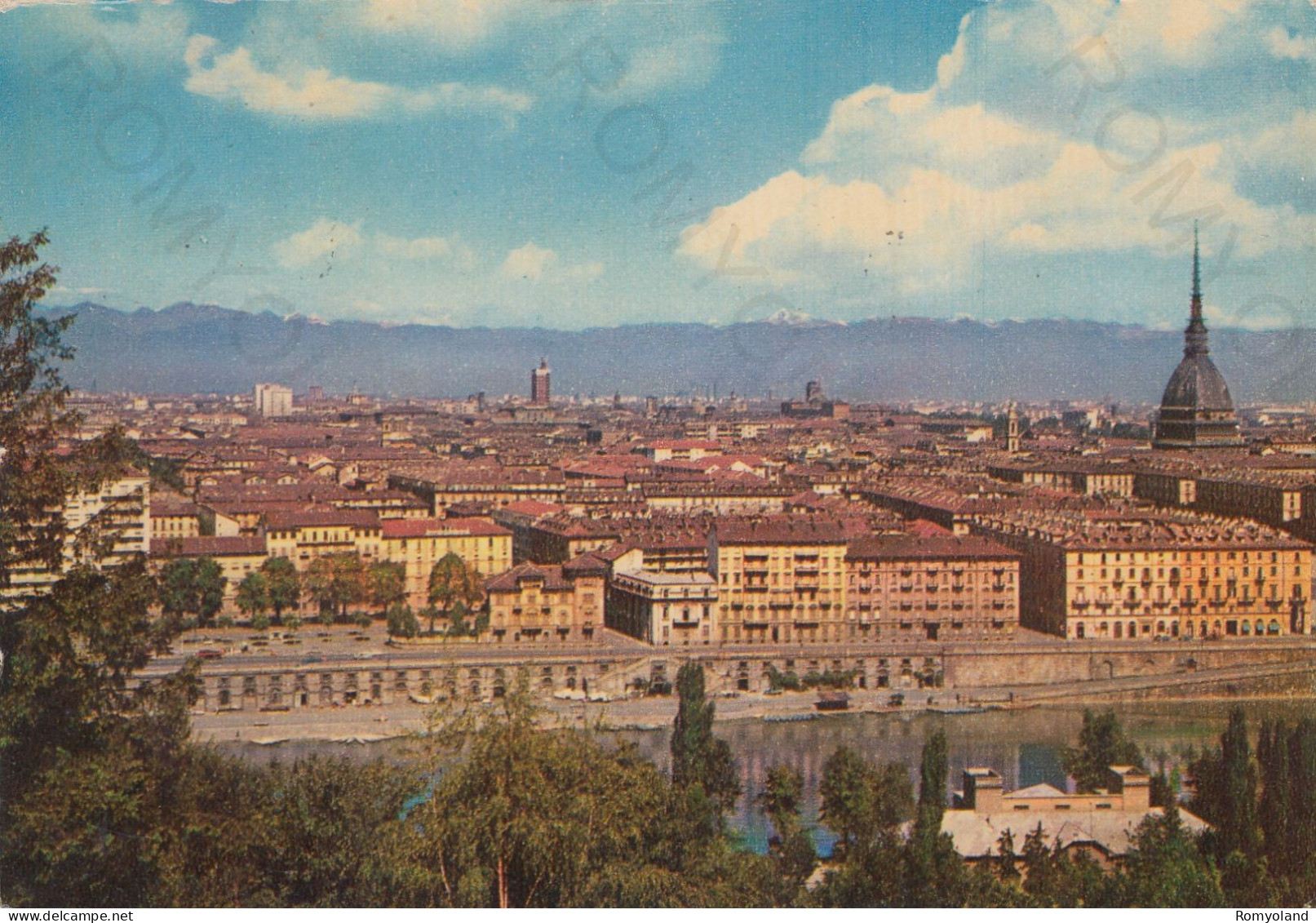 CARTOLINA  TORINO,PIEMONTE-PANORAMA-STORIA,MEMORIA,CULTURA,RELIGIONE,IMPERO ROMANO,BELLA ITALIA,VIAGGIATA 1968 - Panoramische Zichten, Meerdere Zichten