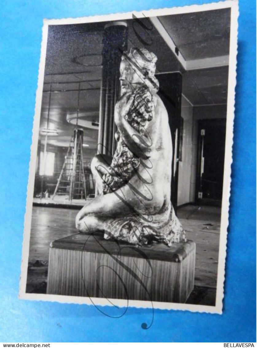Beeld Kunstwerk Expo  Sculptuur  Gips Plaaster?  1951 Sus Alice Paul Alida En Cie  Oude Fotokaart  Aan Lucienne - Sculptures