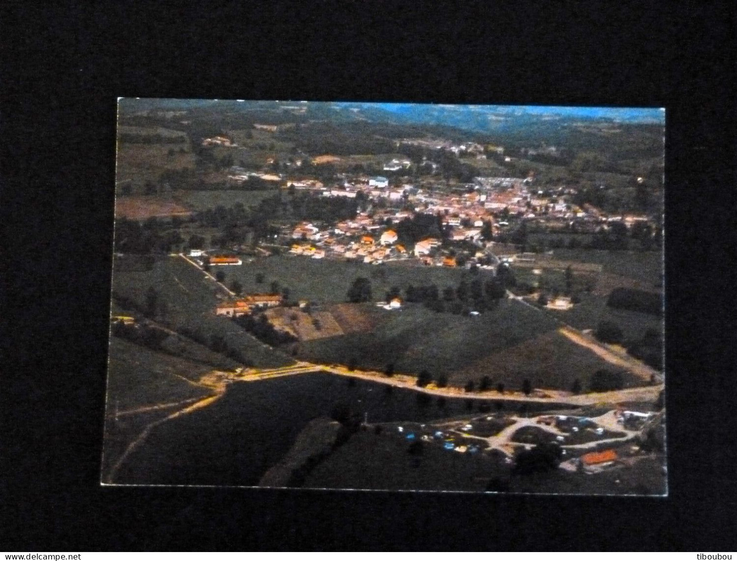 CUNLHAT - PUY DE DOME - LE PLAN D'EAU ET VUE D'ENSEMBLE - Cunlhat