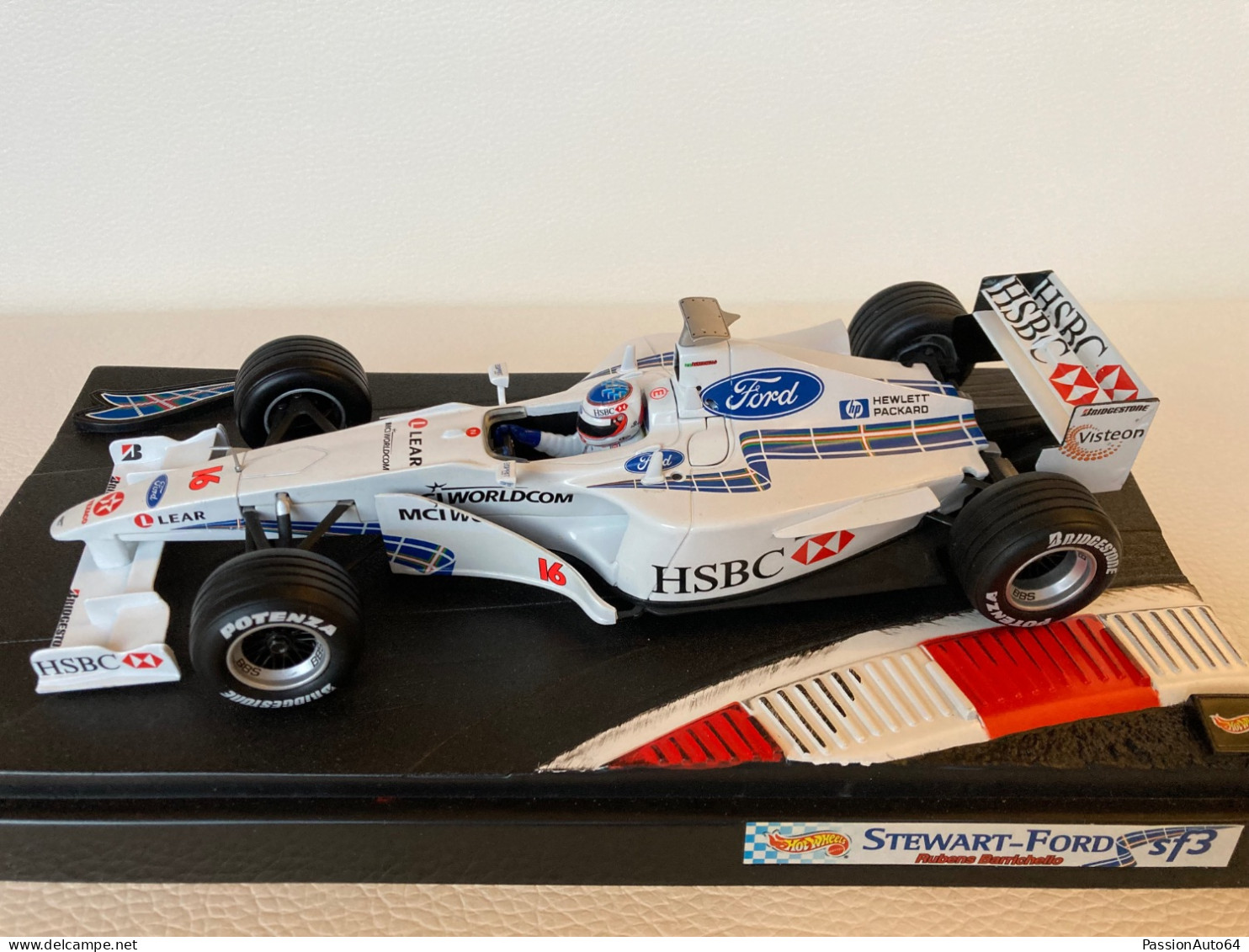 1/18 Hot Wheels Stewart Ford SF3 No Minichamps Spark Exoto BBR CMR GP Replicas - Hot Wheels