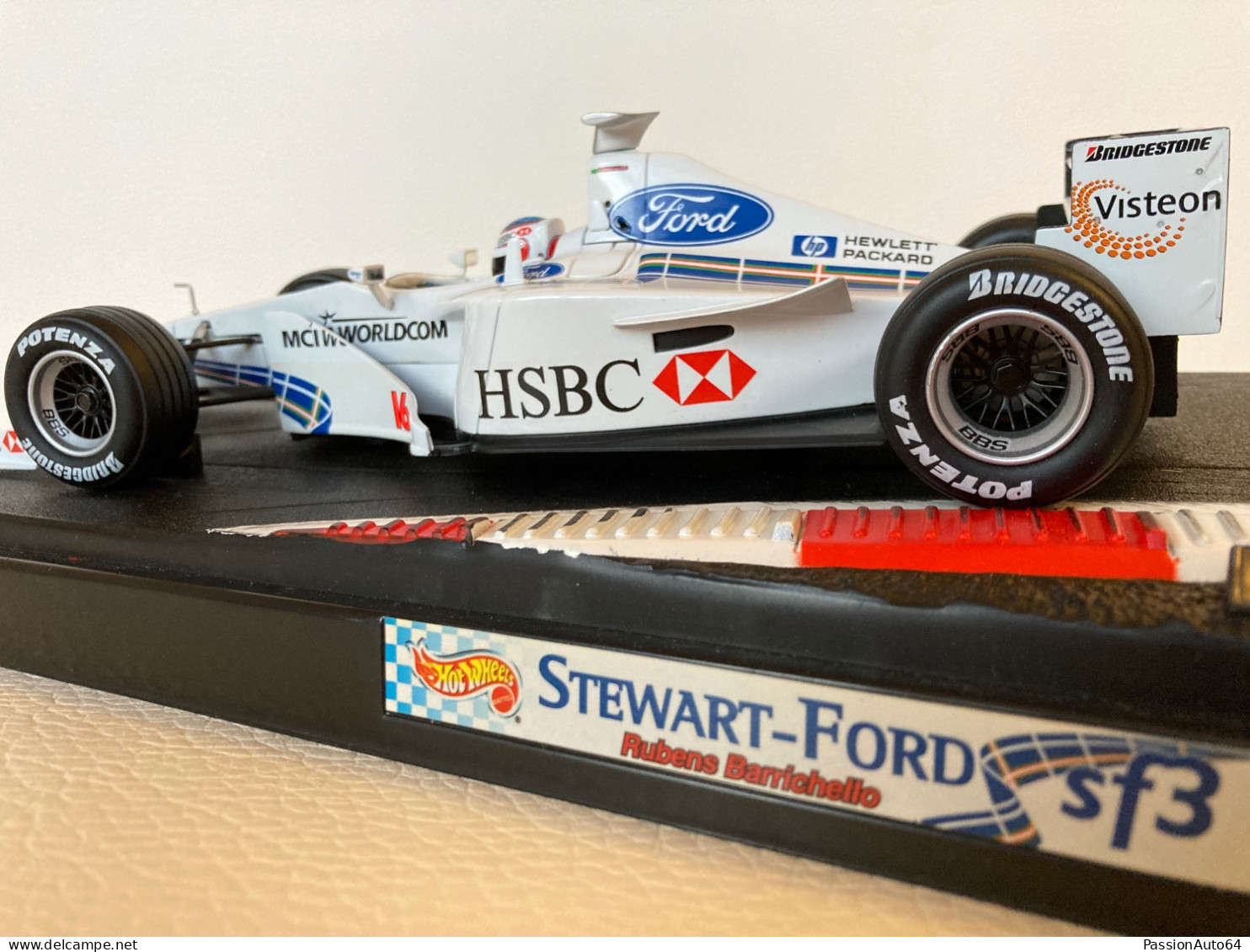 1/18 Hot Wheels Stewart Ford SF3 no Minichamps Spark Exoto BBR CMR GP Replicas