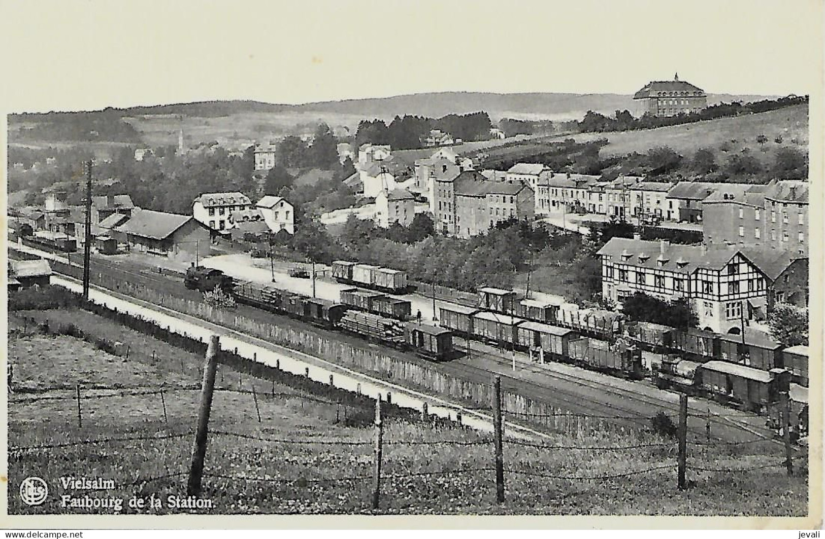 CPA / AK / PK -  VIELSALM   Faubourg De La Station ( Train à Vapeur ) - Vielsalm